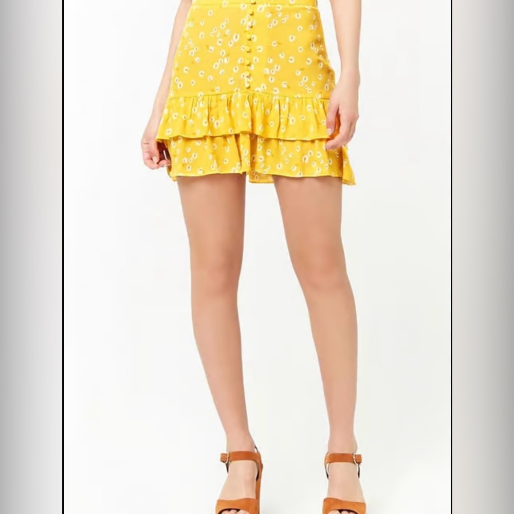 Yellow Patterned Women's Shorts